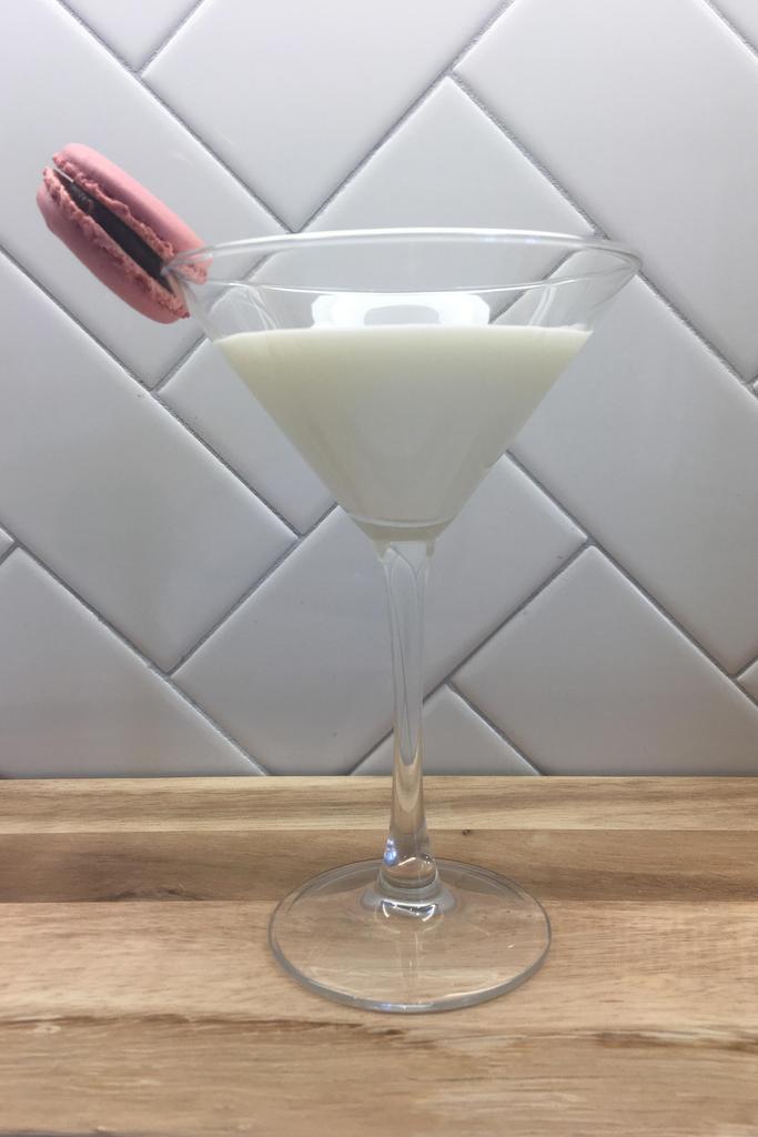 Macaroon Martini